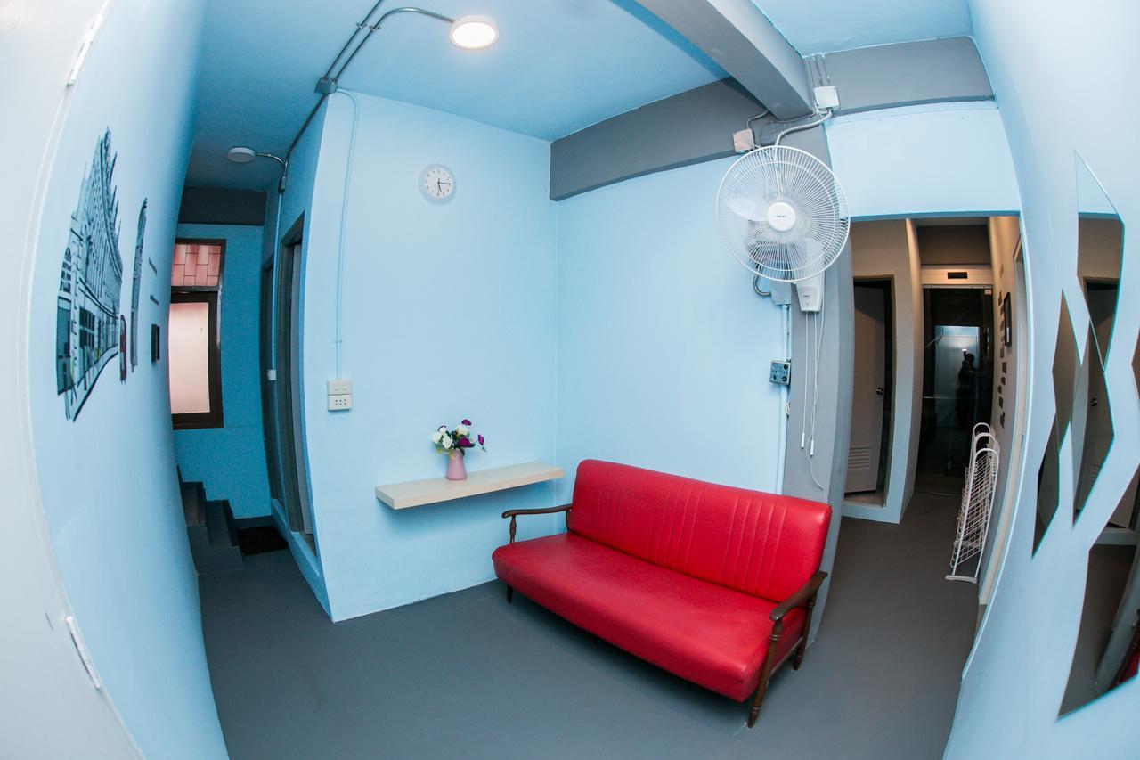 Samsen 8 Hostel Бангкок Экстерьер фото